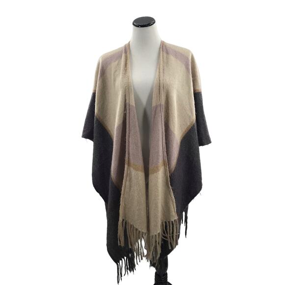Woolrich Raegan Plaid Cozy Blanket Wrap - Picture 3 of 9